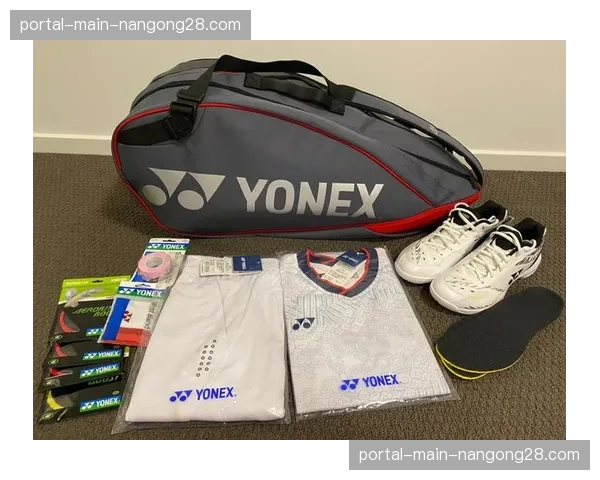 通讯：羽毛球运动装备二手交易平台兴起，低碳消费成趋势