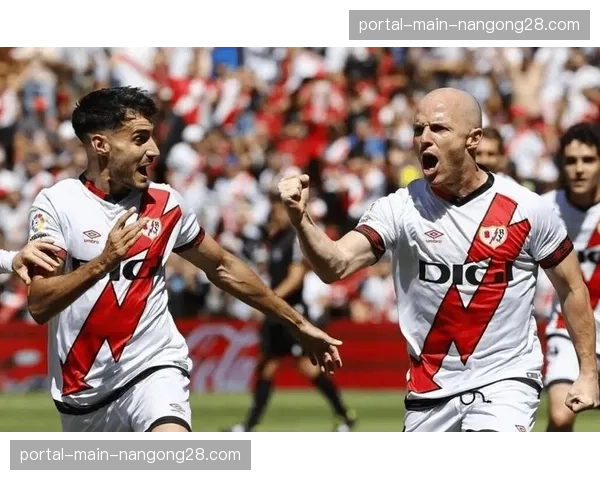 塞尔塔3-3巴列卡诺战报：一场由双方防守体系频繁切换导致的进球大战